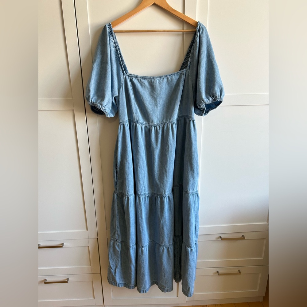 GAP Blue Denim Tiered Puff Maxi Dress with Pockets - Size XL Tall